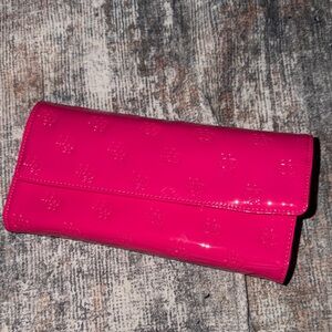 Huda Beauty makeup holder